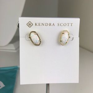 Kendra Scott Ellie Gold Earrings in White Opal